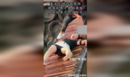 美女的胸给男人玩视频,美女胸型互动视频，男性观众福利大放送！